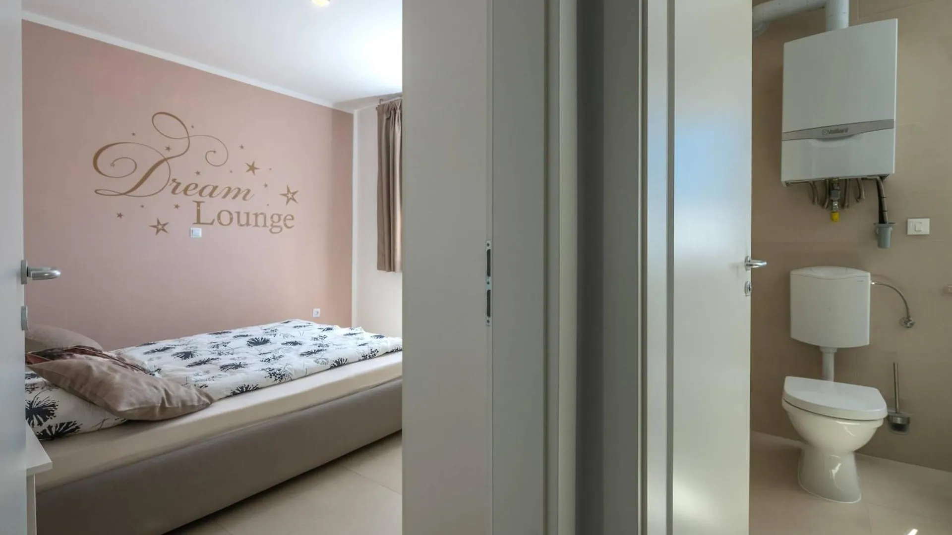 Dream Lounge Mit Meerblick Pula Apartment