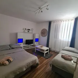 Appartamento Dada, Pola